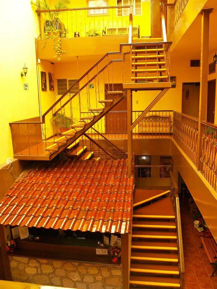 Hotel Estefania Morelia Eksteriør bilde